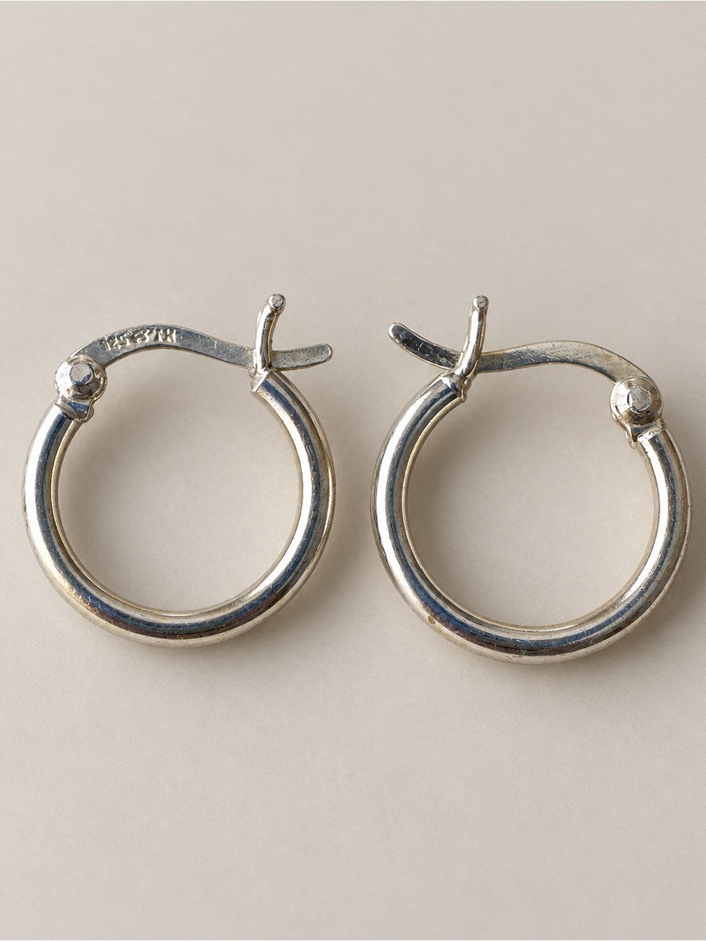 925 Sterling Silver Small Round Hoop Earrings Hinged Closure